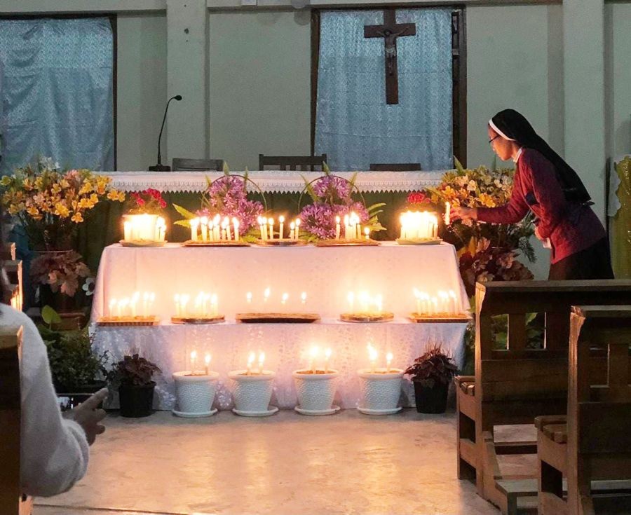 The Holy Family Parish Catholic Youth Association, Pfütsero along with the Catholic Community of Pfütsero Parish organised a Candlelight Procession from Traffic Point to Holy Family Church in solidarity with the suffering people in Manipur on Sunday evening.